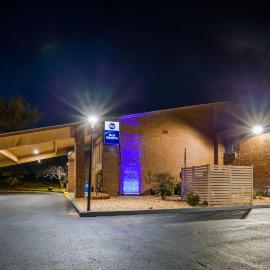 Best Western Shelbyville Lodge, отель в городе Шелбивилл
