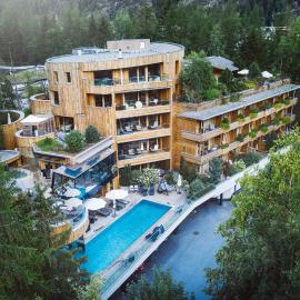 Naturhotel Waldklause, hotel v Längenfeldu