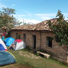 Camping do Cid (no centro), hotel in São Thomé das Letras