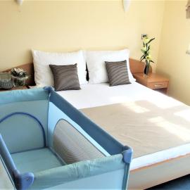 Hotel Central Slavonski Brod โรงแรมในสลาวอนสกีบรอด