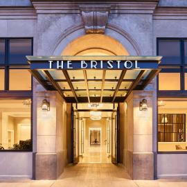 The Bristol Hotel, hotel din Bristol