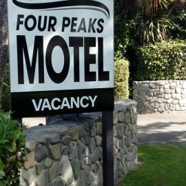 Four Peaks Motel, Hotel in Geraldine