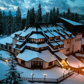 Hotel Zlatarski Zlatnik, מלון בנובה וארוש