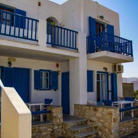 Ioanna Rooms, hotel u gradu Nausa