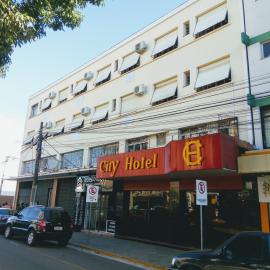 City Hotel PF, hotelli kohteessa Passo Fundo