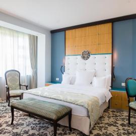 Pleiada Boutique Hotel & Spa, hotel di Iasi