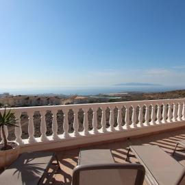 ViVa Cumbres - Villa with pool, jacuzzi and sea view, hotel u gradu Chayofa