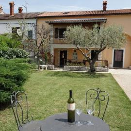 Apartment Cici, hotell i Murine