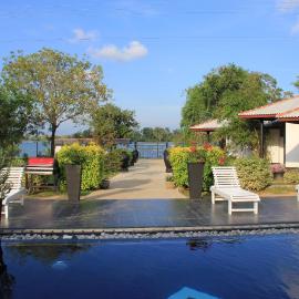 Flower Garden Lake Resort