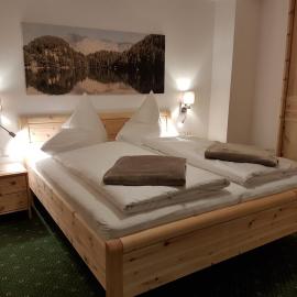 Haus Alpenglühn, hotell sihtkohas Sautens