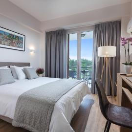 एथेंस में, होटल Minavra Hotel