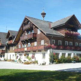 Hotel Stockerwirt, hotel u gradu 'Ramsau am Dachstein'