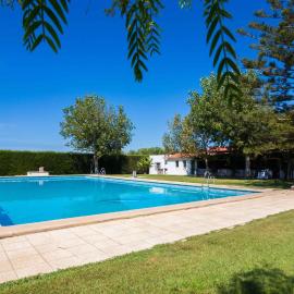 Apartamentos Camping El Palmar