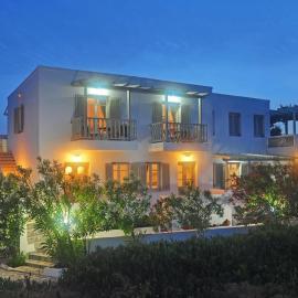Hotel Rigas, ξενοδοχείο στον Αδάμαντα