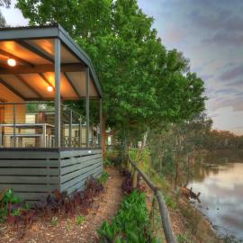 Moama Riverside Holiday Park, viešbutis mieste Moama