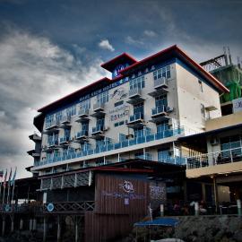Wave View Hotel