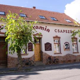 Haramia Csapszék és Fogadó, hotel in Szombathely