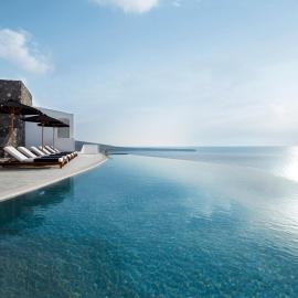 Santo Pure Oia Suites & Villas, hotel in Oia