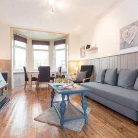 Enjoy Bruges Charming Damse Vaartzicht Apartment