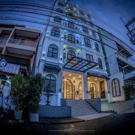 The Seens Hotel