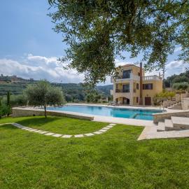Casa Leone Suites