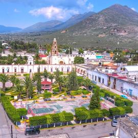Hotel Boutique Otomi cerca de Tolantongo, хотел в Cardonal