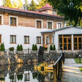 Horsky Hotel Mnich, hotell i Bobrovec