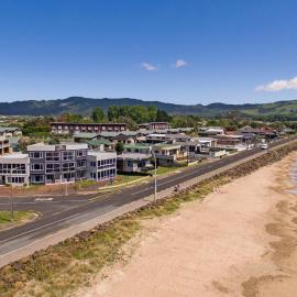 Waterfront Apartments Whitianga, hotel in Whitianga