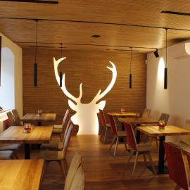 Gasthof Zum Hirschen Margreid, hotel em Magrè allʼ Adige