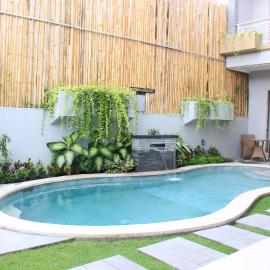 Rusty Seminyak
