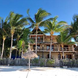 CASA CAT BA Beachfront Boutique Hotel, hotel a Holbox-szigeten