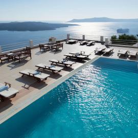 Tzekos Villas，費拉的飯店