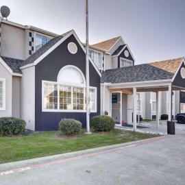 Rodeway Inn & Suites Lewisville I-35, ξενοδοχείο σε Lewisville