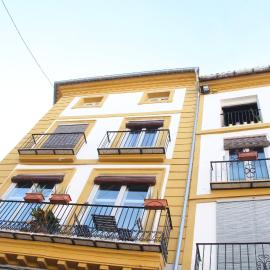 Las Coles Apartasuites, hotel din Xàtiva