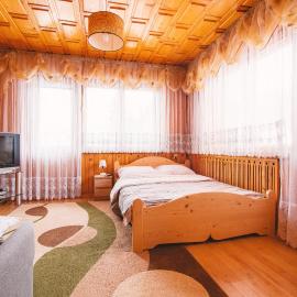 Dom na Podhalańskiej, Hotel in Groń