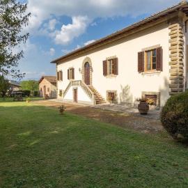 Villa Eugenia Tuscany with private Pool, Sauna & Gym: Vicchio'da bir otel