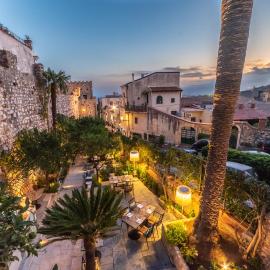 Médousa Suites