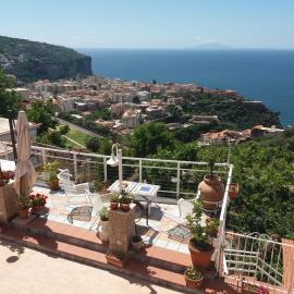 Garden on the Sea, Hotel in Vico Equense