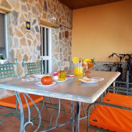 Les Mercès, hotel i Deltebre