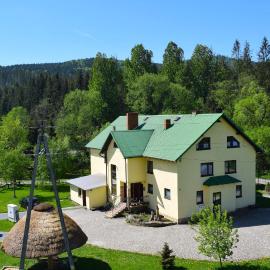 Agroturystyka uDuraja, hotel in Kiczora