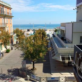 Hotel Garni' Alaska, hotel in Riccione