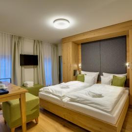 Boutique Hotel grüner Zweig, hotel v destinácii Schlettau
