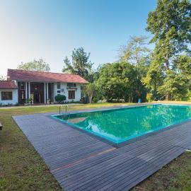 Estancia Holiday Bungalow, hotel en Matale