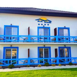 Pensiunea Blue House