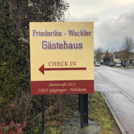 Friederike Wackler Gästehaus、ゲッピンゲンのホテル