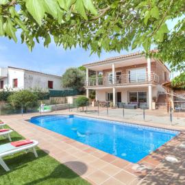 Holiday Home Dorian by Interhome, hotel in Palamós