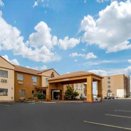 Quality Inn West Memphis I-40、ウェスト・メンフィスのホテル