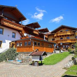 Ferienhof Ellerbeck, khách sạn ở Langdorf im Landkreis Regen