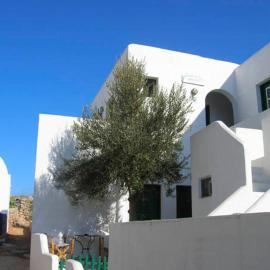 Irene Rooms, hotel in Chora Folegandros