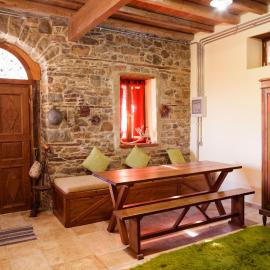 "Iali" Cottage House، فندق في Kanália
